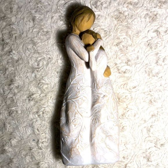 Willow Tree Accents Vintage Willow Tree Close To Me Figure Mother